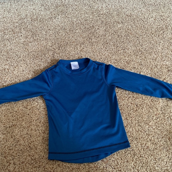 Bundle of base layers (thermal shirts and pants) for boys or girls - Picture 9 of 11